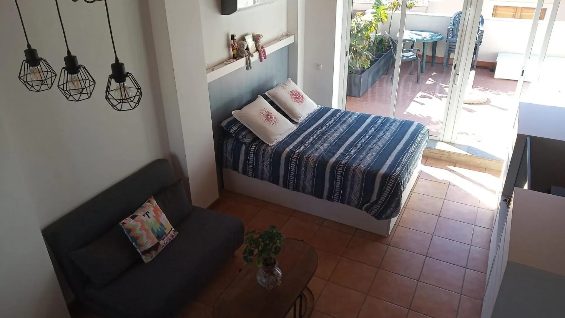 Atico Encantador Con Terraza Al Centro De Реус